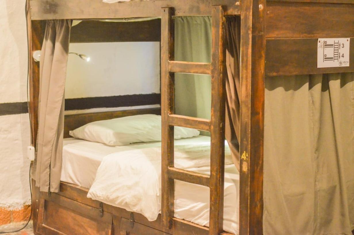 Coffee Tree Boutique Hostel Саленто Екстериор снимка