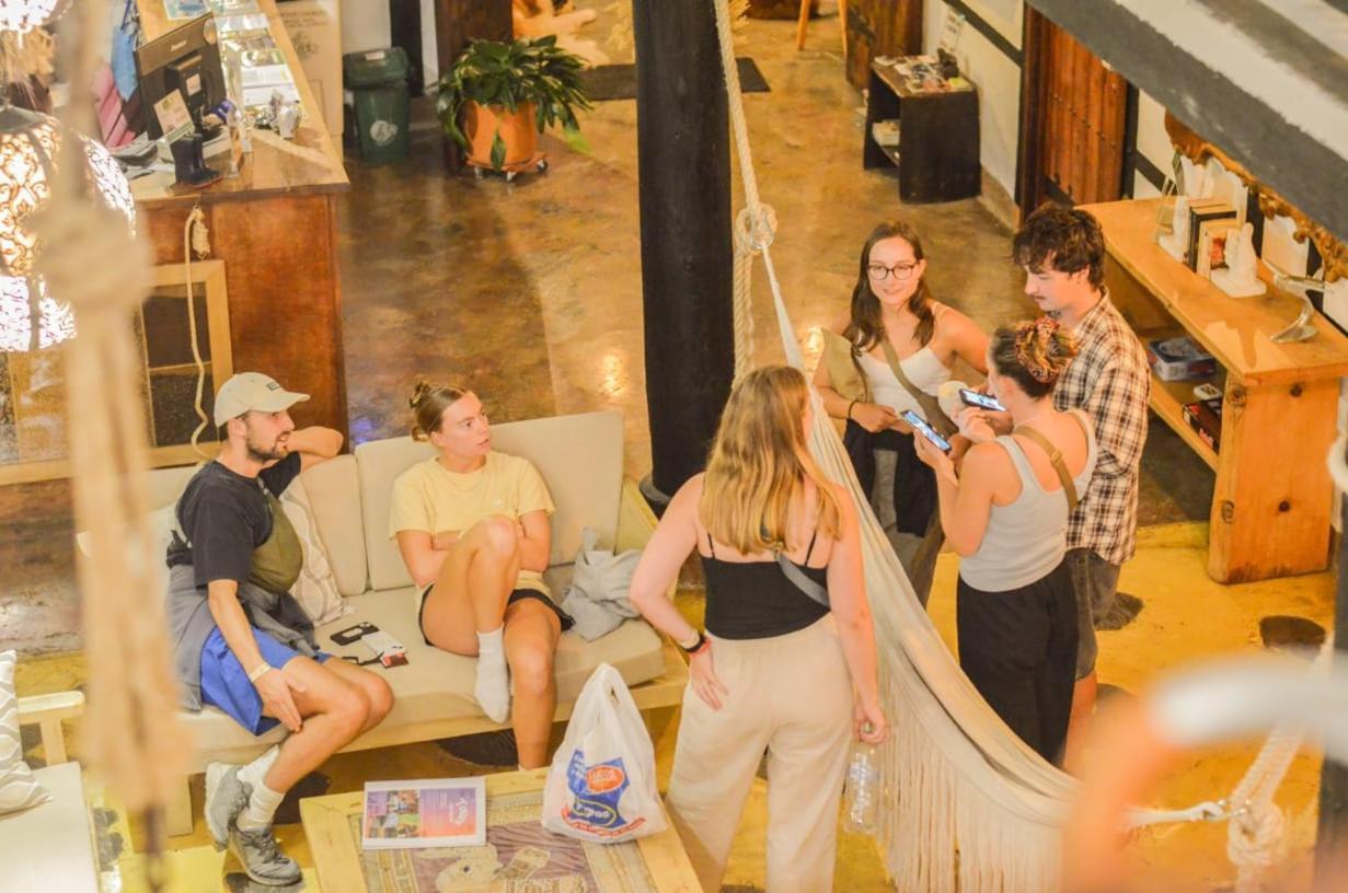 Coffee Tree Boutique Hostel Саленто Екстериор снимка
