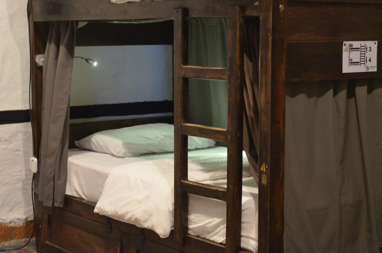 Coffee Tree Boutique Hostel Саленто Екстериор снимка