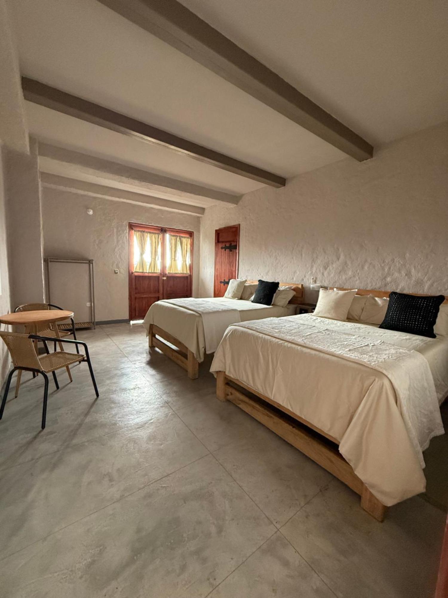 Coffee Tree Boutique Hostel Саленто Екстериор снимка